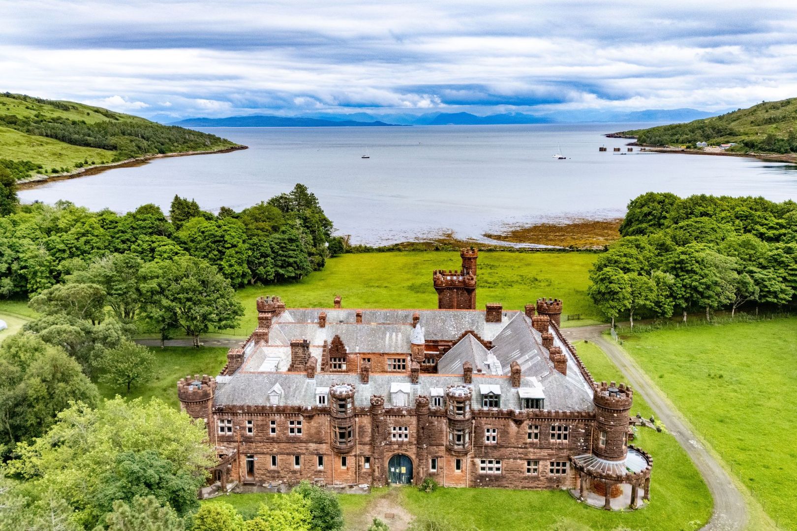 Kinloch Castle steht zum Verkauf