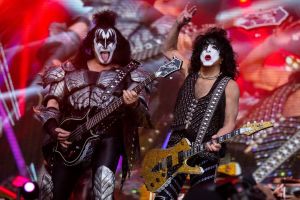 KISS