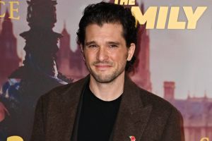 Kit Harington hat über seine Ehe mit Rose Leslie gesprochen.