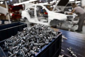 Kleinteile richtig reinigen: So sichern Fahrrad, Motorrad & Oldtimer ihre Präzision