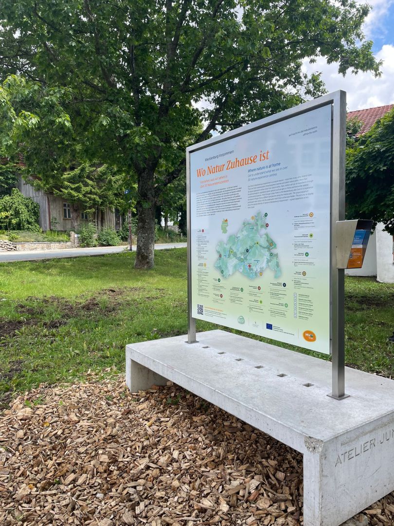 Kooperation zwischen Wernigerode Tourismus GmbH und Tourismusverband Mecklenburg-Vorpommern wird mit Wanderausstellung im Schierker Kurpark sichtbar