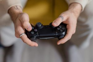 Kostenloses Stock Foto zu Controller-Griff, digitales spielen, entertainment