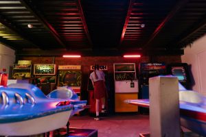 Kostenloses Stock Foto zu #indoor, 80er jahre, 80er jahre stil