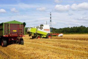 Landmaschinen im Field Service: Maximale Verfügbarkeit, auch in der Ernte.