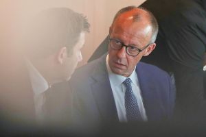 Lars Klingbeil und Friedrich Merz am 04.06.2025