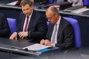 Lars Klingbeil und Friedrich Merz (Archiv)