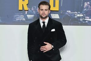 Leo Woodall hat verraten, dass er viele Stunden investieren musste, um für seine Rolle als Niki White in dem Krimi-Thriller 'Tuner' Klavier spielen zu lernen.