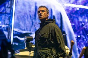 Liam Gallagher hat angedeutet, dass er an etwas 'Biblischem' mit John Squire arbeitet, bestätigte jedoch nicht ausdrücklich, dass sie ein weiteres Album aufnehmen.