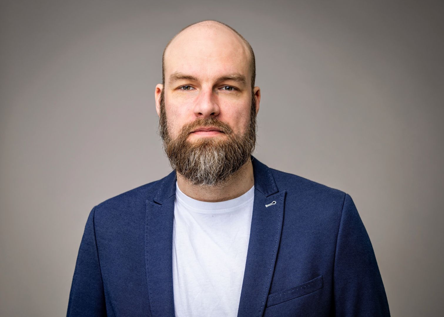 Lucanet stellt branchenweit ersten KI-Tagger Agent für XBRL-Reporting vor