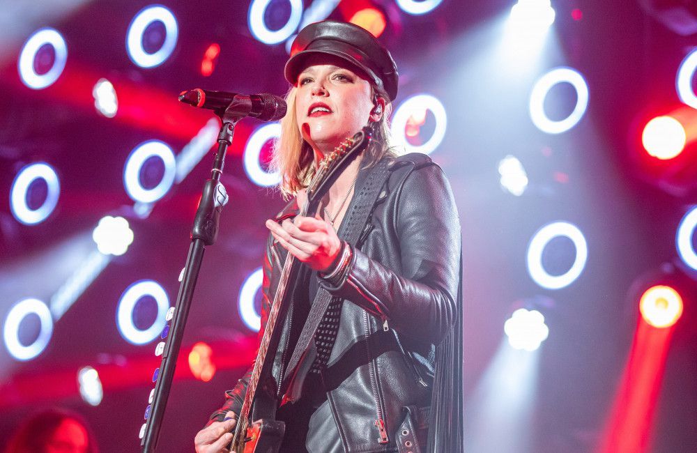Lzzy Hale von Halestorm reagierte nicht auf Sharon Osbournes E-Mail.