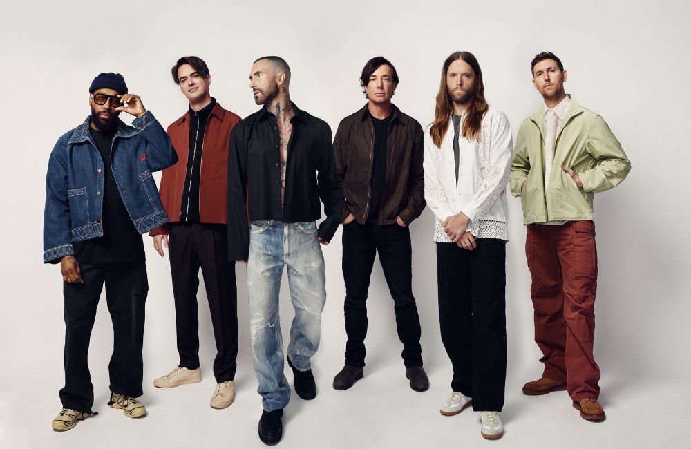 Maroon 5 werden am 15. August ihr achtes Studioalbum mit dem Titel 'Love Is Like' veröffentlichen.