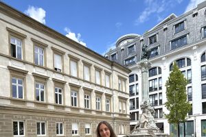 Maschinenbau-Studentin der Hochschule Osnabrück holt EM-Silber in Eisschwimmen
