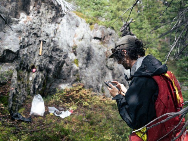 Maxus Mining und Palliser Exploration kündigen Fortsetzung der Partnerschaft und erfolgreichen Abschluss der Feldprogramme 2025 an