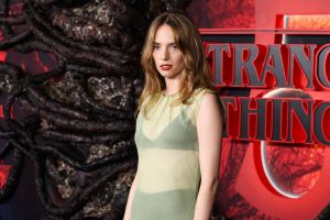 Maya Hawke sagt, sie liebe ihre neue Platte, nachdem sie ihre eigenen Alben jahrelang heimlich 'gehasst' und sich nach dem Ende von 'Stranger Things' 'verloren' gefühlt habe.