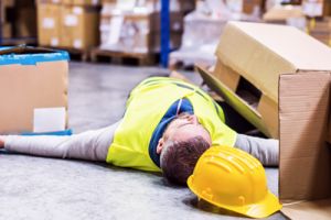 Mehr Arbeitssicherheit im Lager: KI-gestützte Computer Vision erkennt Stürze und Ohnmacht in Echtzeit