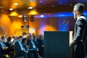 Mehr Reichweite für Veranstaltungen: Was modernes Kongressmarketing heute leisten muss