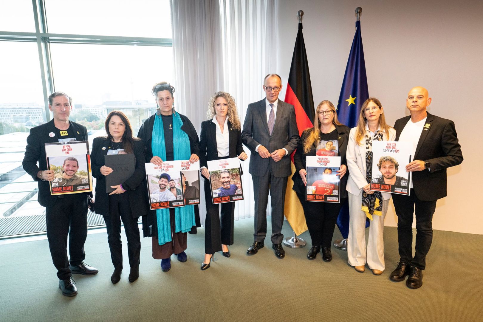 Merz trifft Angehörige von Hamas-Geiseln