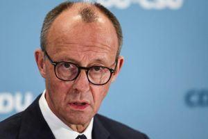 Merz warnt vor Wirtschaftsabschwung – Lage in Teilen der Wirtschaft „sehr kritisch“