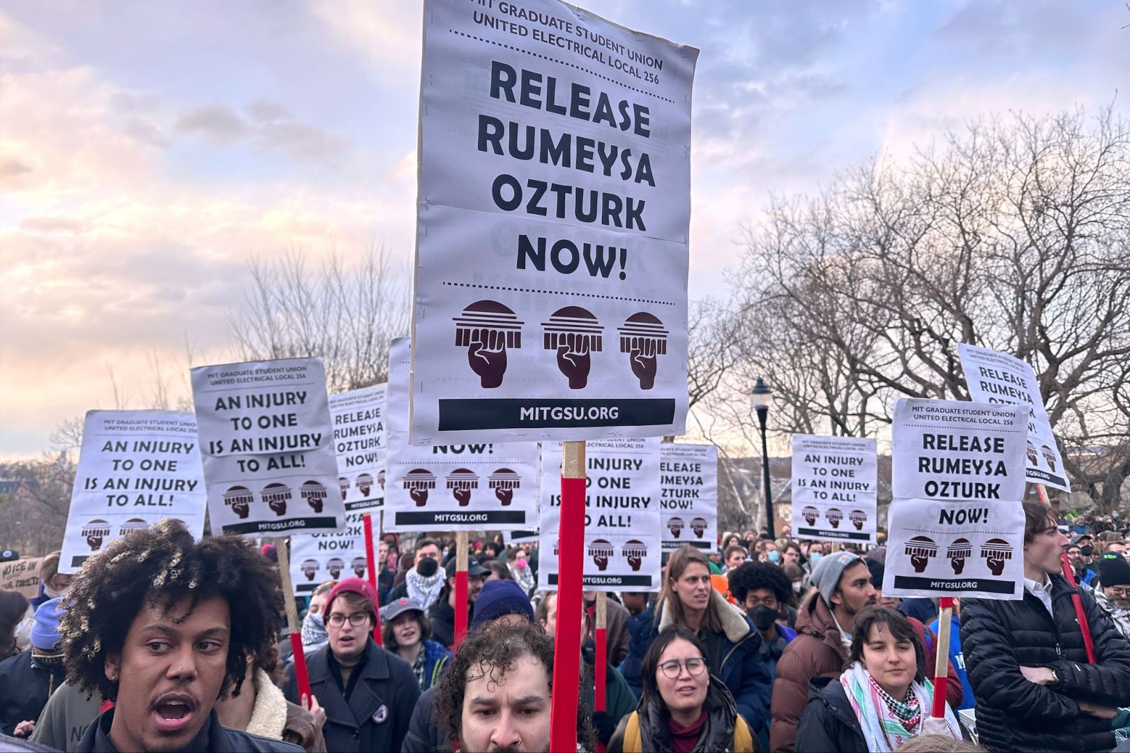 Migration in den USA - Proteste gegen Inhaftierung von Studentin