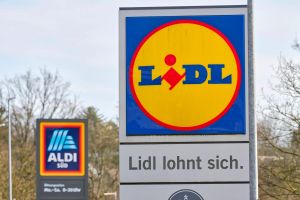 Milliarden verzockt, Cent gespart: Wie Aldi und Lidl ihre Kunden täuschen