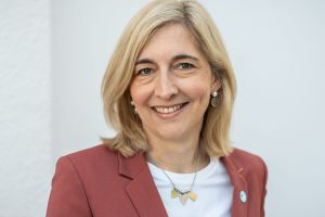 Milliardenschnitt im Gesundheitswesen – Sparen, um nicht zu erhöhen