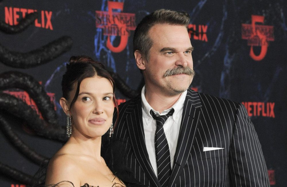 Millie Bobby Brown und David Harbour