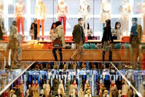 Modegigant demütigt Analysten mit brutalen Zahlen