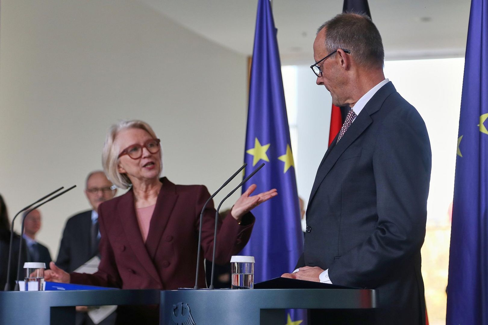 Monika Schnitzer und Friedrich Merz (Archiv)