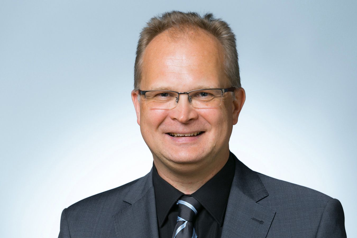 Münchener Hypothekenbank stärkt IT-Sicherheit und -Compliance