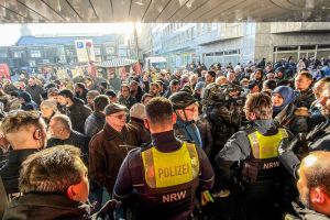 Nach dem Einbruch in den Tresorraum einer Bank