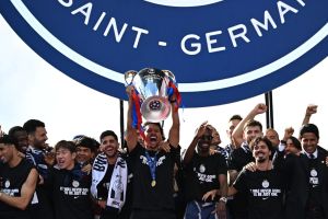 Nach dem Finale zwischen Paris Saint-Germain - FC Arsenal