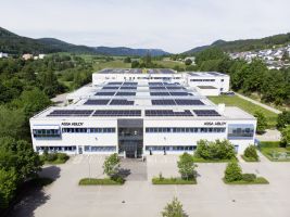 Nachhaltige Standortsicherung: ASSA ABLOY optimiert Energiemix mit neuer PV-Anlage