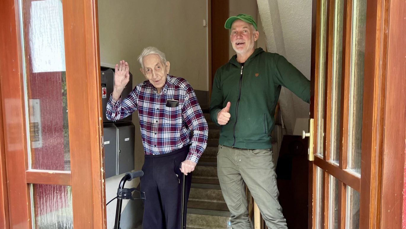 Neuanfang im Pflegewohnheim – wie Ehrenamt den Abschied erleichtert