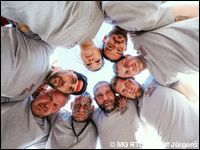 Neue Runde «Harte Hunde» - gutes Gelingen von weiterem Springen