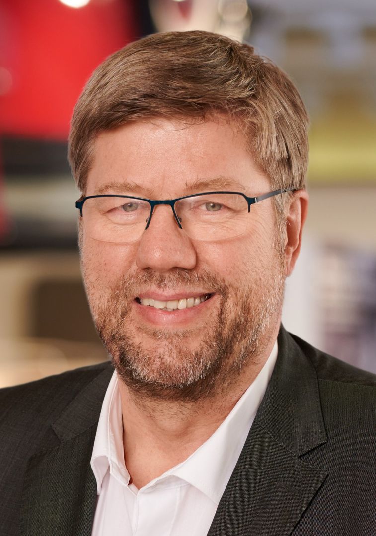 Neuer stellvertretender Direktor. Lothar Meyer-Mertel verstärkt das Landesmuseum Hannover
