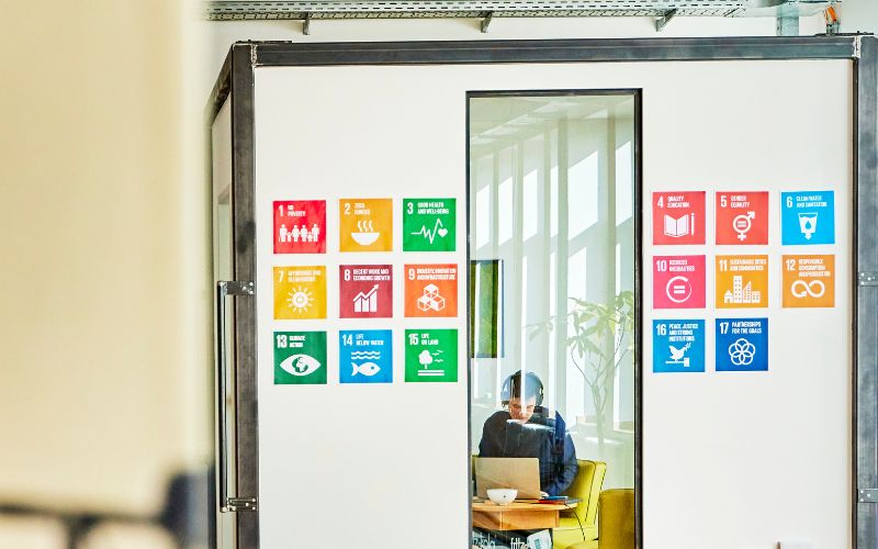 Neues E-Book: Wirtschaft und Nachhaltigkeit – das Erfolgsduo für den Mittelstand