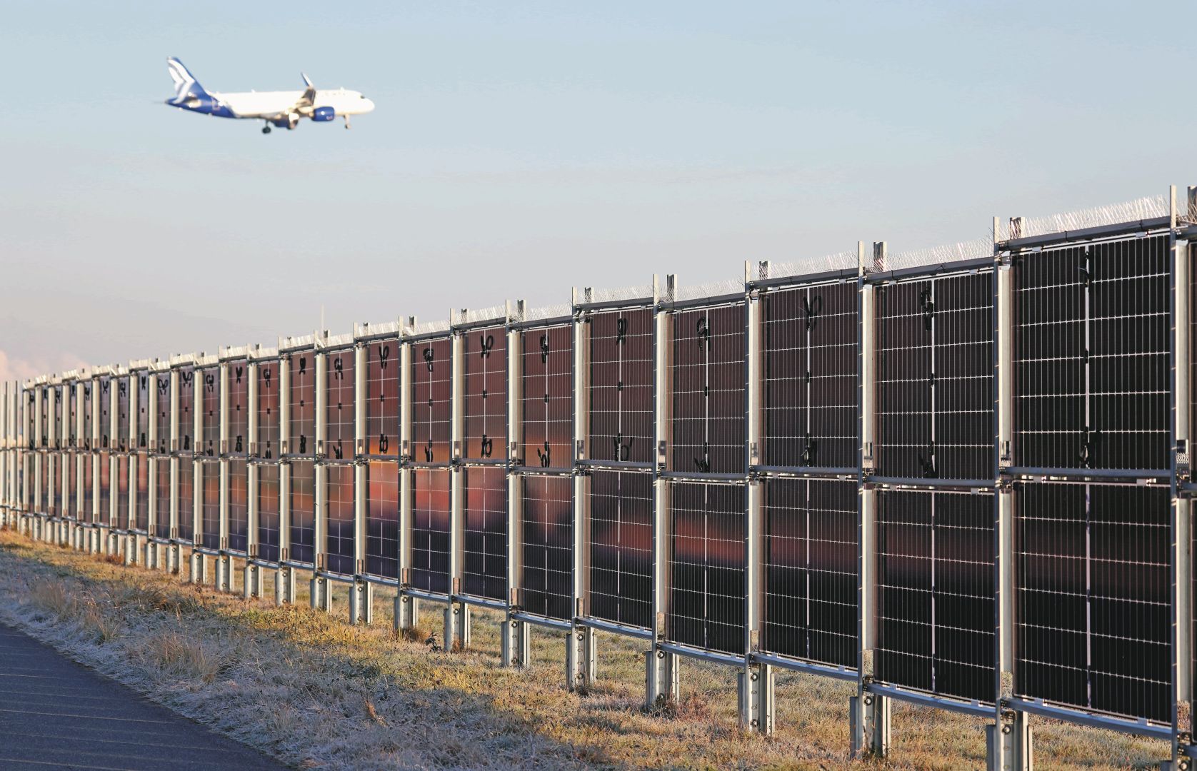Next2Sun-Technologie liefert Solarstrom für den Flughafen Frankfurt