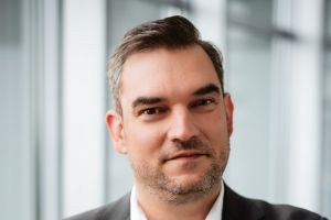 Nicolas Chilla übernimmt Verantwortung für die DEVK-Krankenversicherung