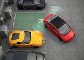 Nie mehr »Kurbeln« beim Parken: Automatisches Einparken kommt bei BYD mit Versicherung