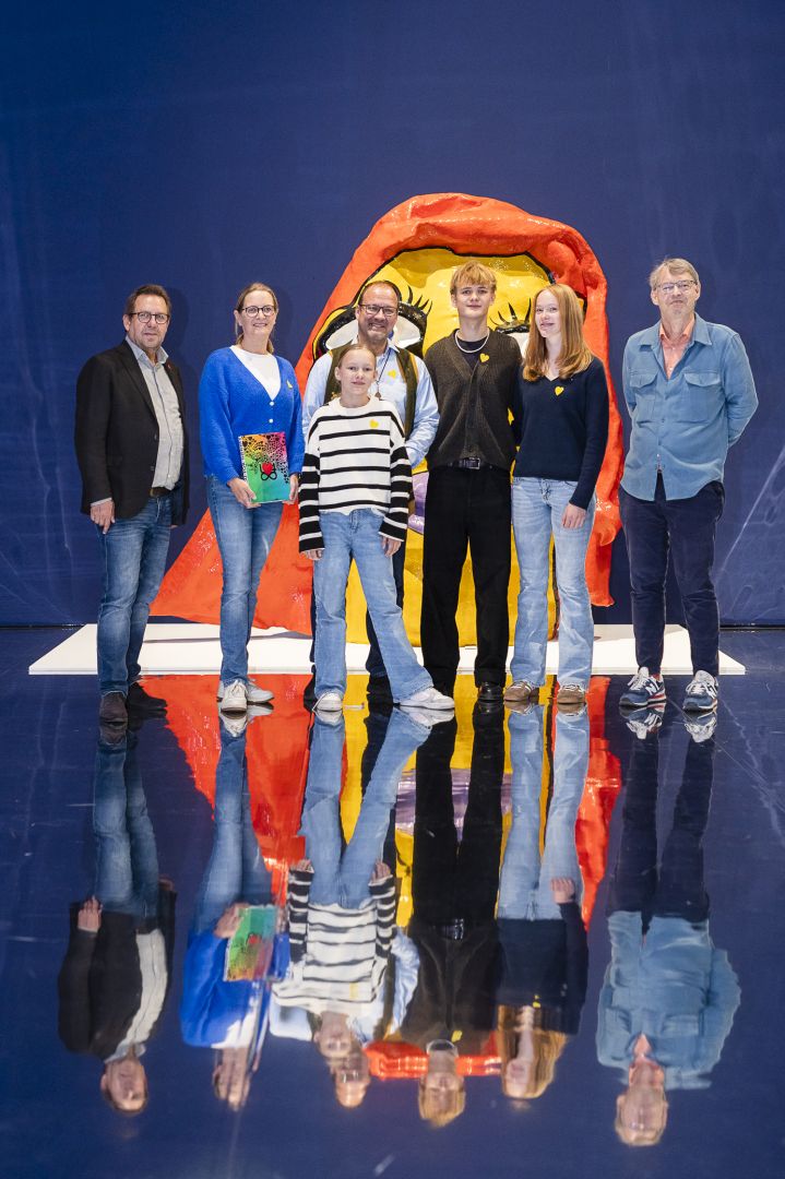 Niki. Kusama. Murakami. Love You for Infinity