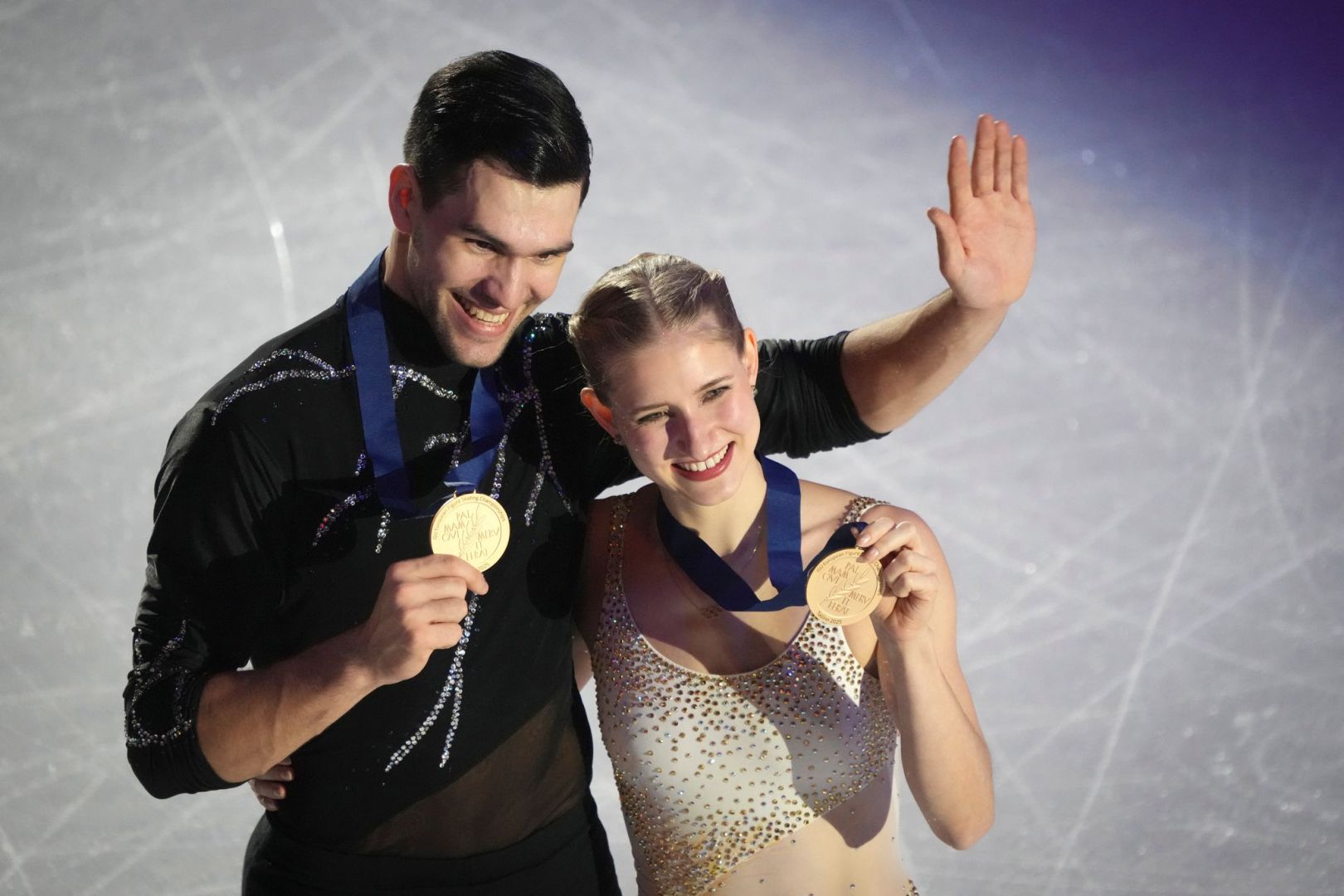 Nikita Wolodin und Minerva Hase