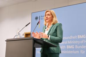 Nina Warken am 22.04.2026