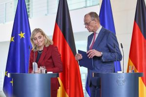 Nina Warken und Friedrich Merz am 29.04.2026