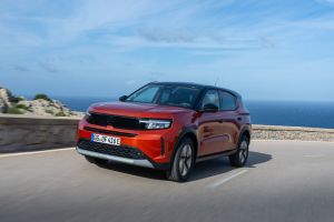 Opel Frontera Electric: Jetzt mit 100 Kilometer mehr Reichweite