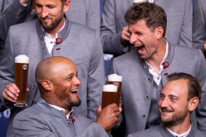 Paulaner Lederhosen-Shooting beim FC Bayern