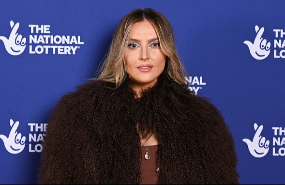 Perrie Edwards' Hochzeit ist ins Chaos gestürzt, weil sie ihre Location hasst.