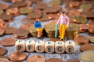 Pflege wird zum Luxusproblem: Warum der Heimplatz jetzt 3.108 Euro kostet