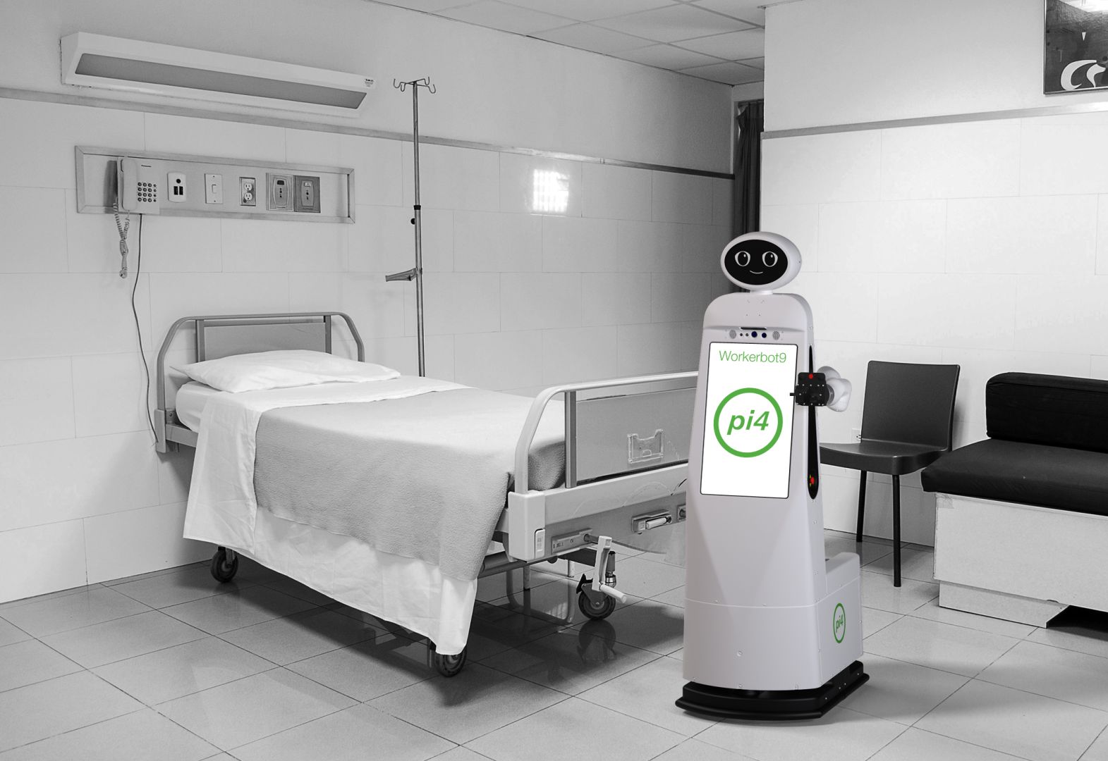 Pflegeassistent sucht Arbeit | Roboter von pi4_robotics bewerben sich auf der Altenpflegemesse Nürnberg um Arbeit!