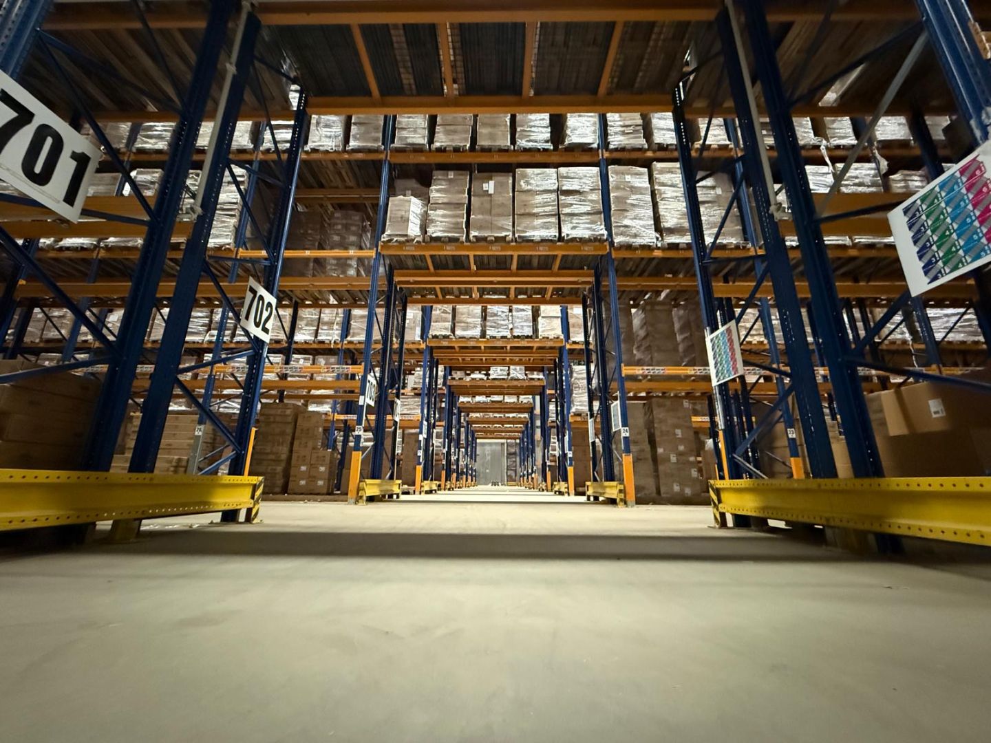 premiumXL modernisiert E-Commerce-Fulfillment mit Infios und steigert den Durchsatz um 20%