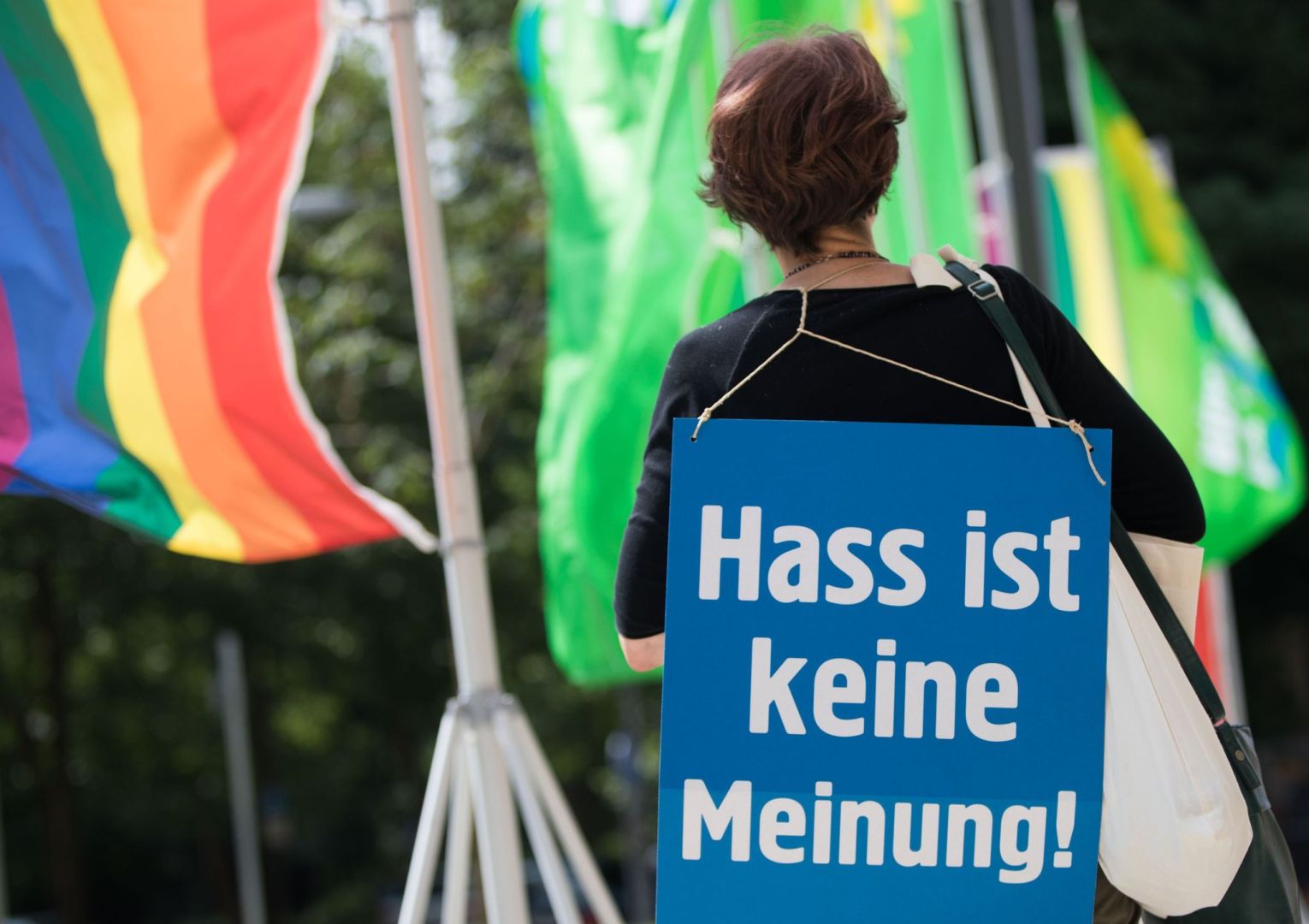 Protest gegen Hassnachrichten